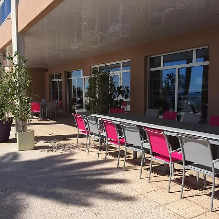 Üdülőpark Association Saint Camille *