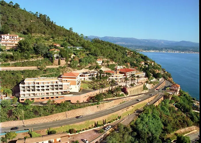 منتزه العطل Association Saint Camille